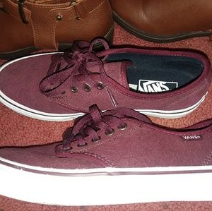 Vans burgandy